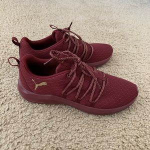 Puma Maroon Sneakers